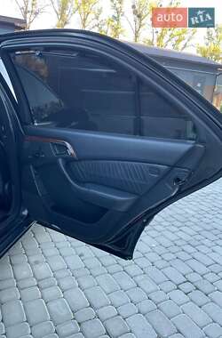 Седан Mercedes-Benz S-Class 2003 в  фото 40 Седан Mercedes-Benz S-Class 2003 в