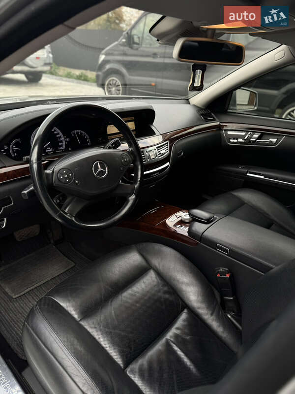 Седан Mercedes-Benz S-Class 2010 в Чернівцях фото 26 Седан Mercedes-Benz S-Class 2010 в Чернівцях