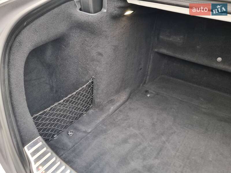 Седан Mercedes-Benz S-Class 2014 в Києві фото 37 Седан Mercedes-Benz S-Class 2014 в Києві