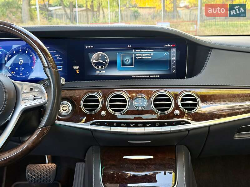 Седан Mercedes-Benz S-Class 2017 в Дніпрі