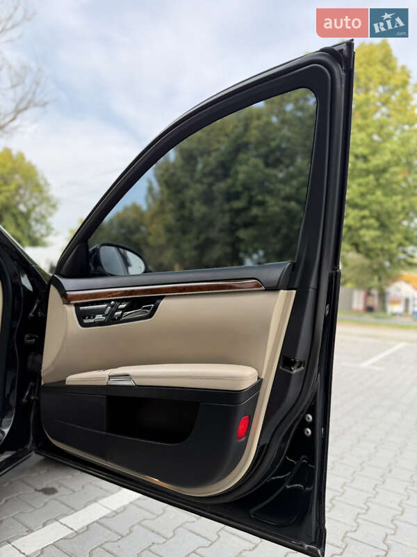 Седан Mercedes-Benz S-Class 2008 в Хмельницком фото 32 Седан Mercedes-Benz S-Class 2008 в Хмельницком