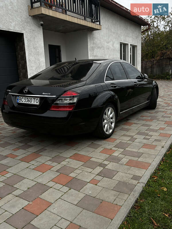 Седан Mercedes-Benz S-Class 2008 в Львові