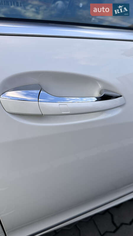 Седан Mercedes-Benz S-Class 2010 в Львове фото 67 Седан Mercedes-Benz S-Class 2010 в Львове