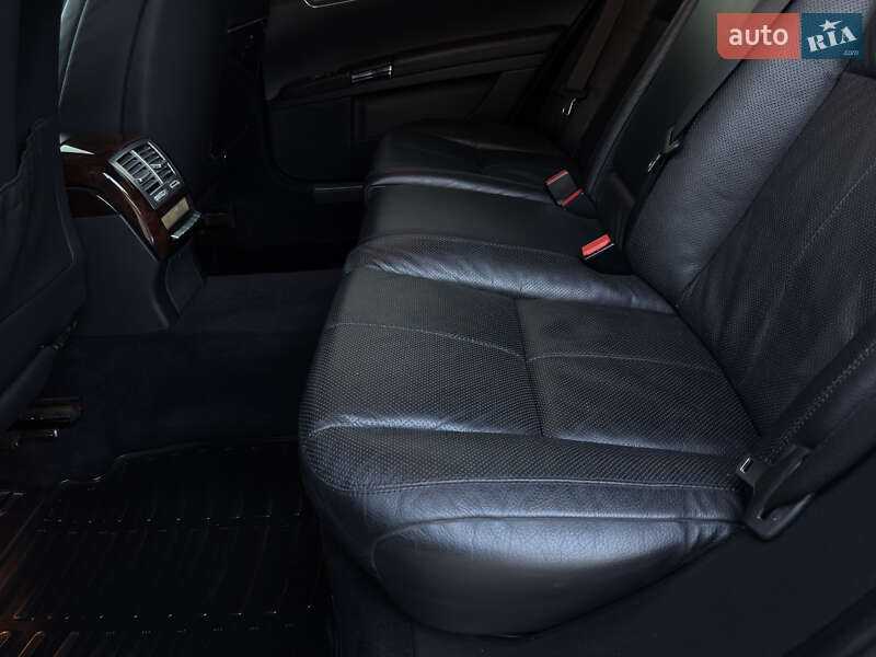 Седан Mercedes-Benz S-Class 2006 в Черновцах