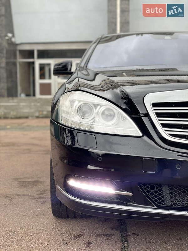 Седан Mercedes-Benz S-Class 2011 в Києві