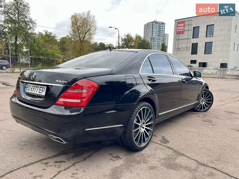 Седан Mercedes-Benz S-Class 2011 в Києві