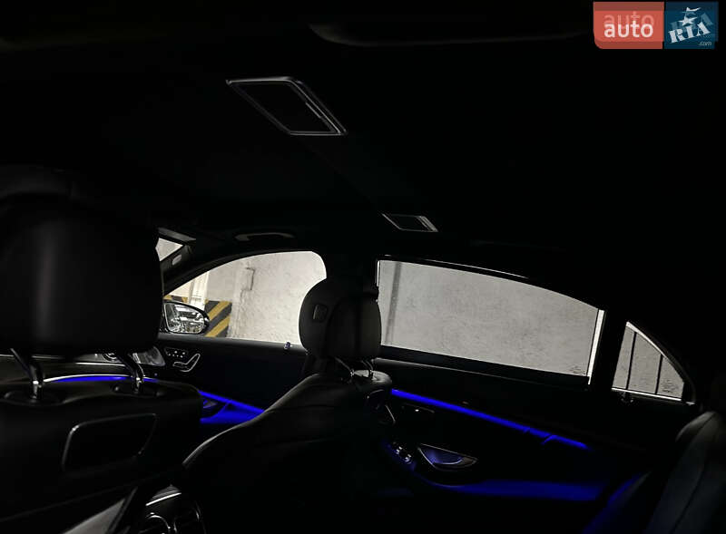 Седан Mercedes-Benz S-Class 2019 в Киеве