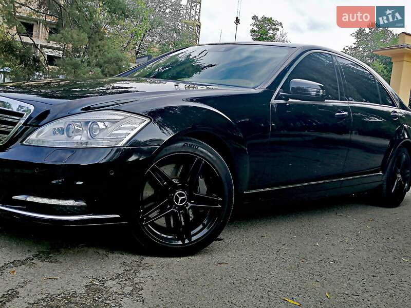 Седан Mercedes-Benz S-Class 2013 в Ивано-Франковске