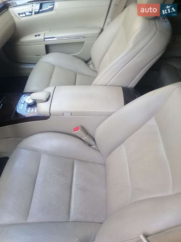 Седан Mercedes-Benz S-Class 2013 в Ивано-Франковске