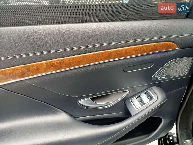 Седан Mercedes-Benz S-Class 2015 в Виннице
