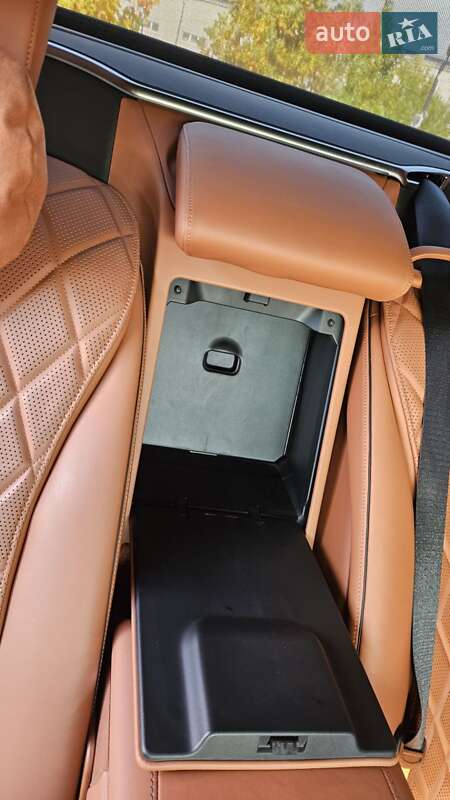 Седан Mercedes-Benz S-Class 2021 в Мукачево