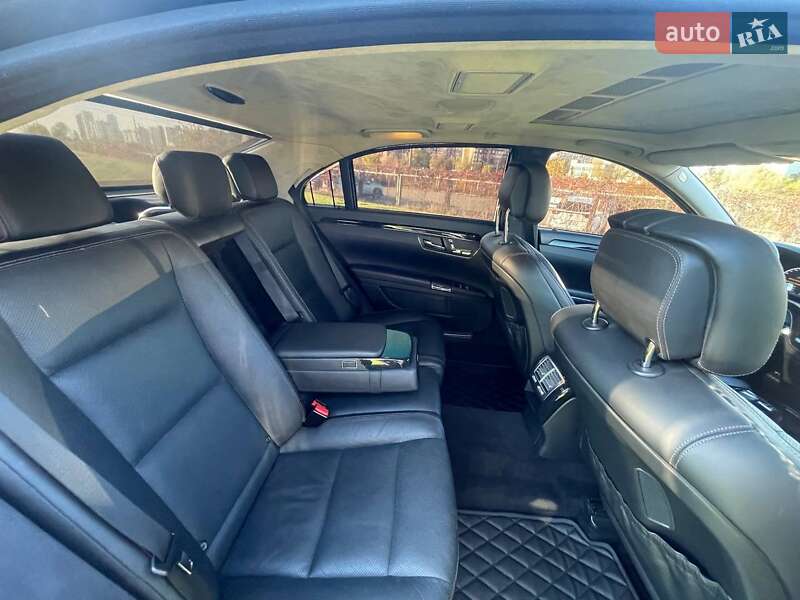 Седан Mercedes-Benz S-Class 2010 в Киеве