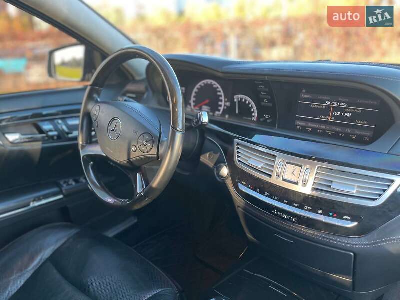 Седан Mercedes-Benz S-Class 2010 в Киеве