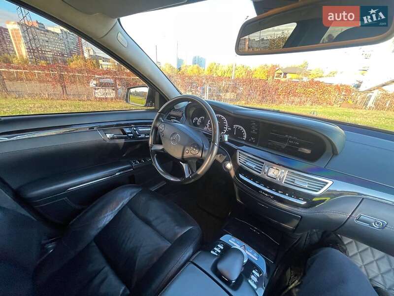 Седан Mercedes-Benz S-Class 2010 в Киеве
