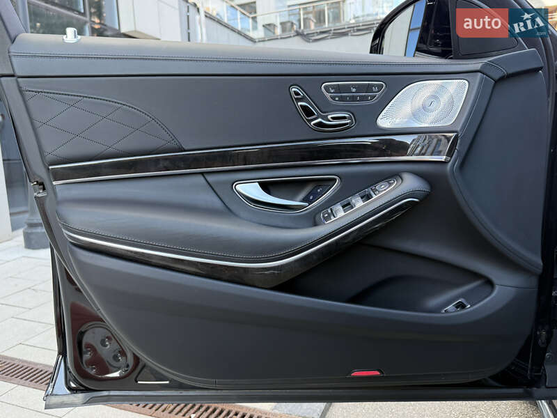Седан Mercedes-Benz S-Class 2015 в Києві