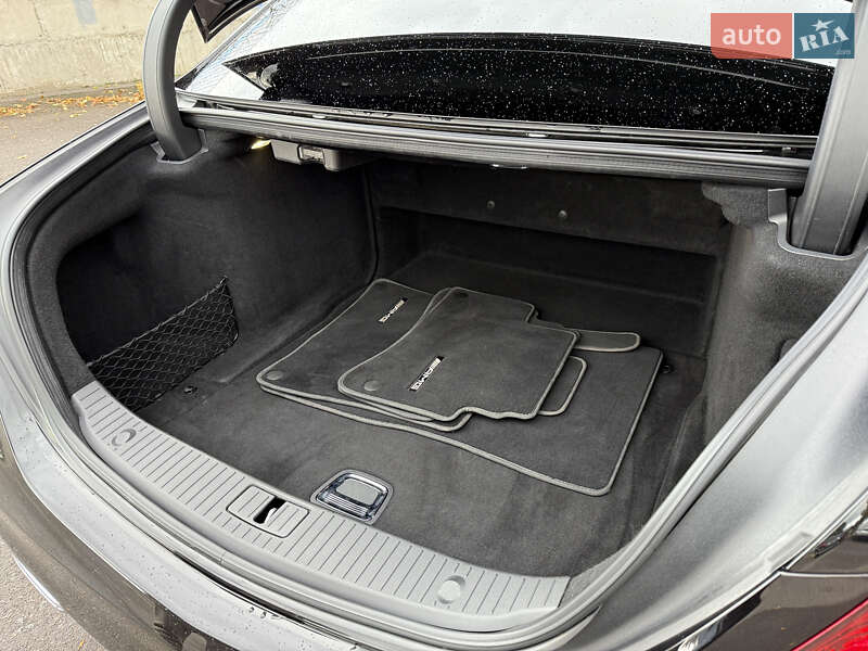 Седан Mercedes-Benz S-Class 2017 в Рівному