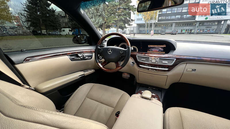 Седан Mercedes-Benz S-Class 2008 в Черновцах