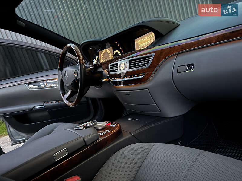 Седан Mercedes-Benz S-Class 2008 в Ужгороді фото 52 Седан Mercedes-Benz S-Class 2008 в Ужгороді