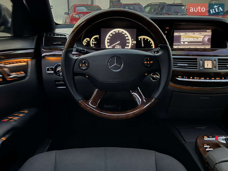 Седан Mercedes-Benz S-Class 2008 в Ужгороді фото 61 Седан Mercedes-Benz S-Class 2008 в Ужгороді