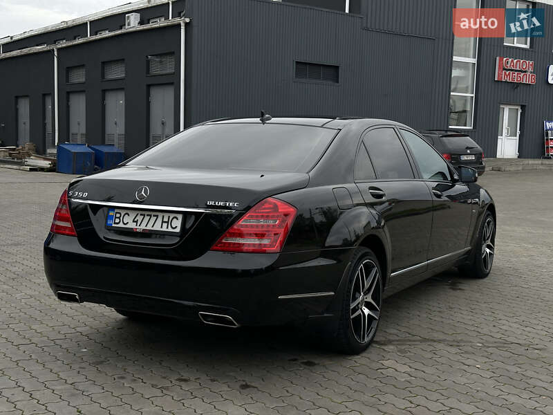 Седан Mercedes-Benz S-Class 2012 в Стрые