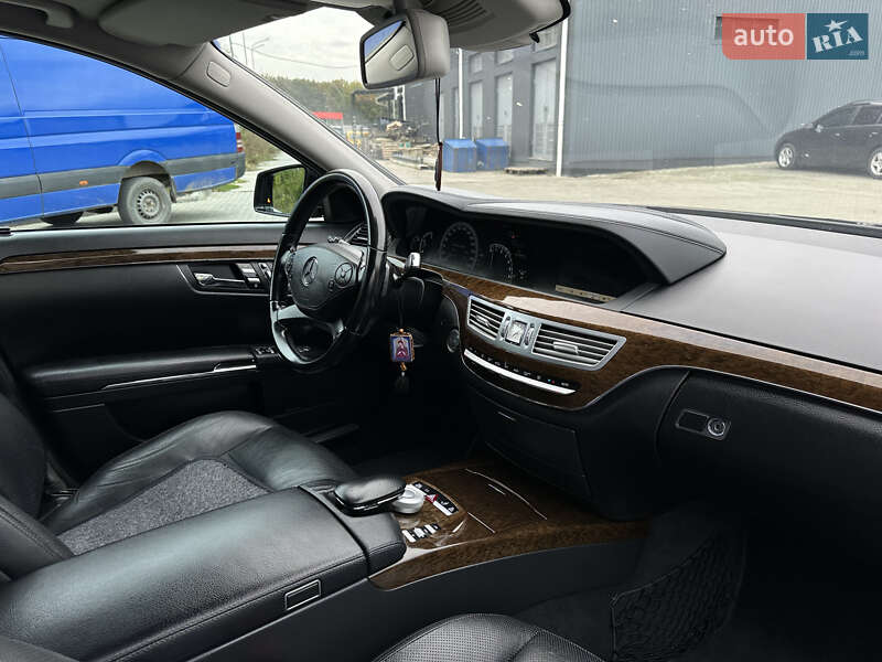 Седан Mercedes-Benz S-Class 2012 в Стрые