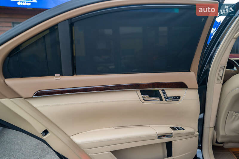 Седан Mercedes-Benz S-Class 2010 в Киеве фото 31 Седан Mercedes-Benz S-Class 2010 в Киеве