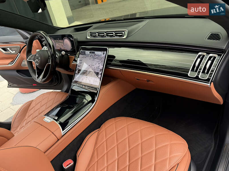 Седан Mercedes-Benz S-Class 2024 в Киеве