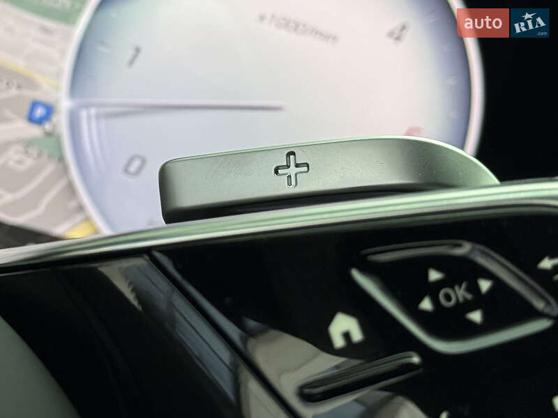 Седан Mercedes-Benz S-Class 2024 в Киеве