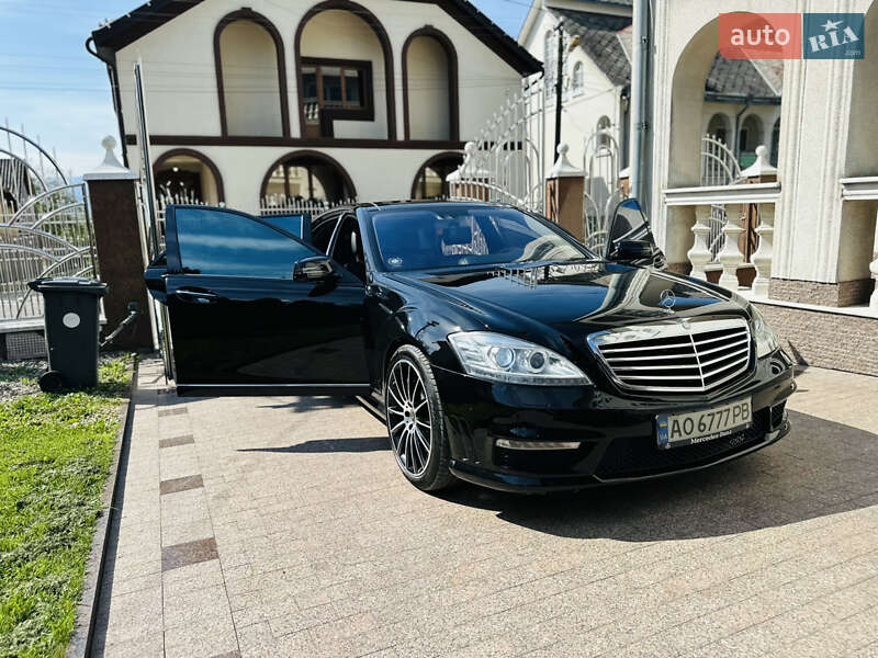 Седан Mercedes-Benz S-Class 2008 в Тячеве