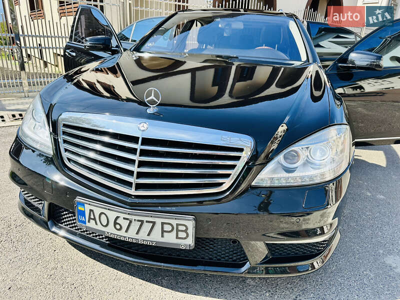 Седан Mercedes-Benz S-Class 2008 в Тячеве