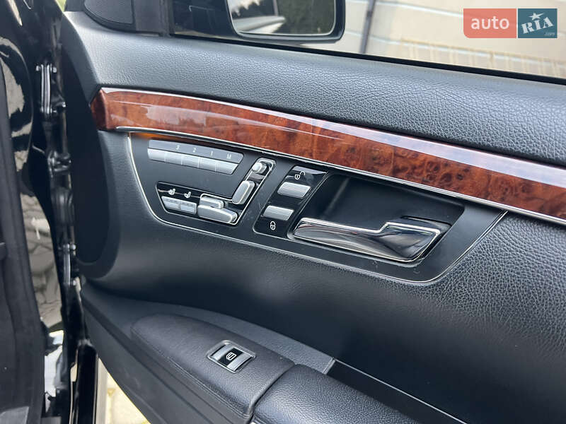 Седан Mercedes-Benz S-Class 2008 в Дунаевцах