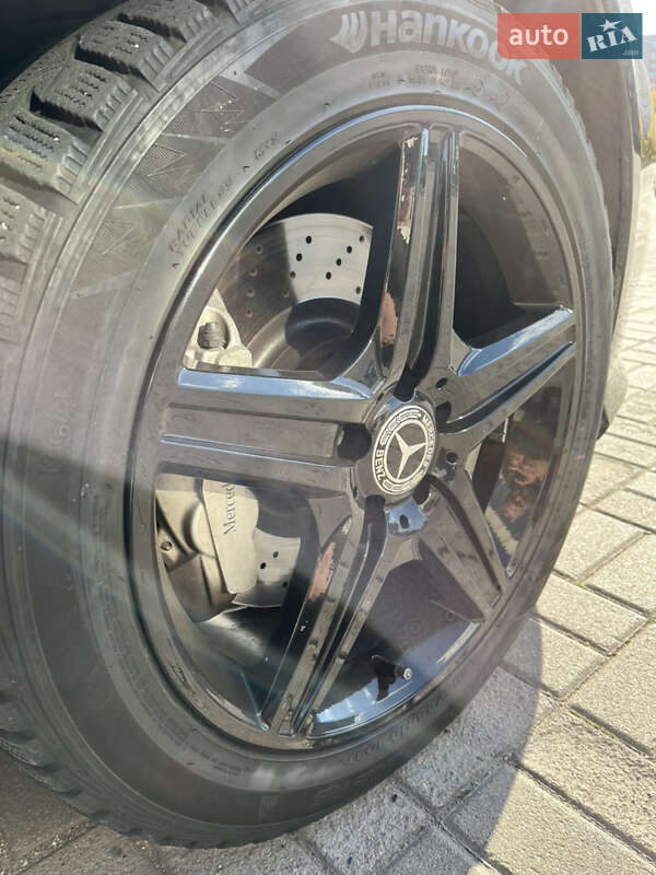 Седан Mercedes-Benz S-Class 2012 в Запорожье