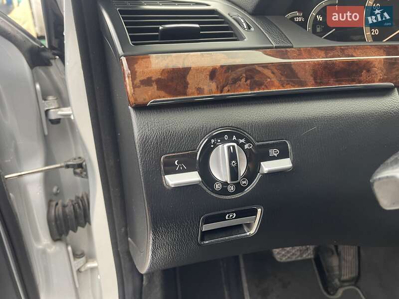 Седан Mercedes-Benz S-Class 2007 в Рівному