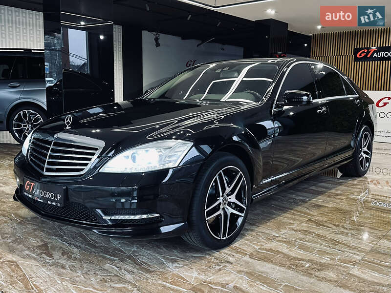 Mercedes-Benz S-Class 2011 Mercedes-Benz S-Class 2011