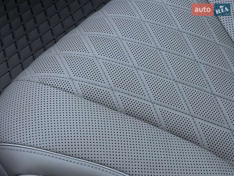 Седан Mercedes-Benz S-Class 2017 в Мукачевому