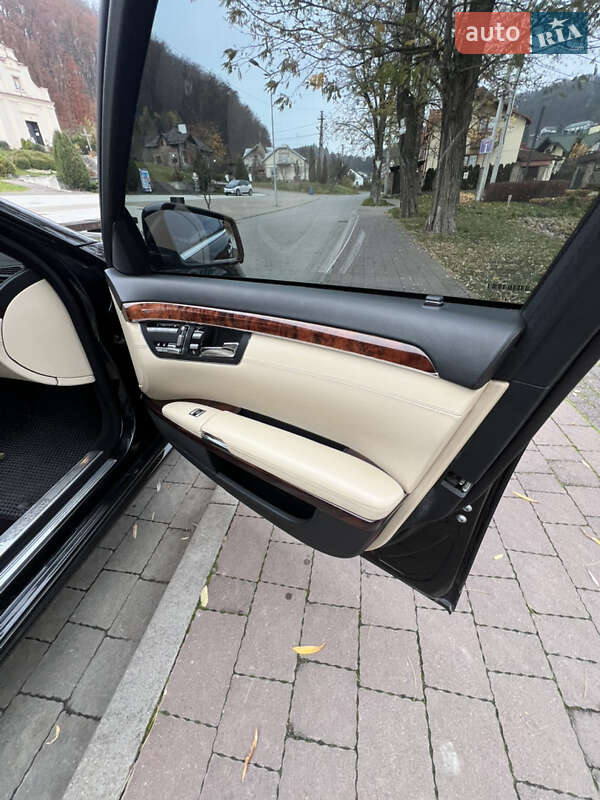 Седан Mercedes-Benz S-Class 2006 в Львові фото 7 Седан Mercedes-Benz S-Class 2006 в Львові
