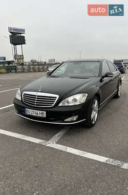 Седан Mercedes-Benz S-Class 2006 в Львове