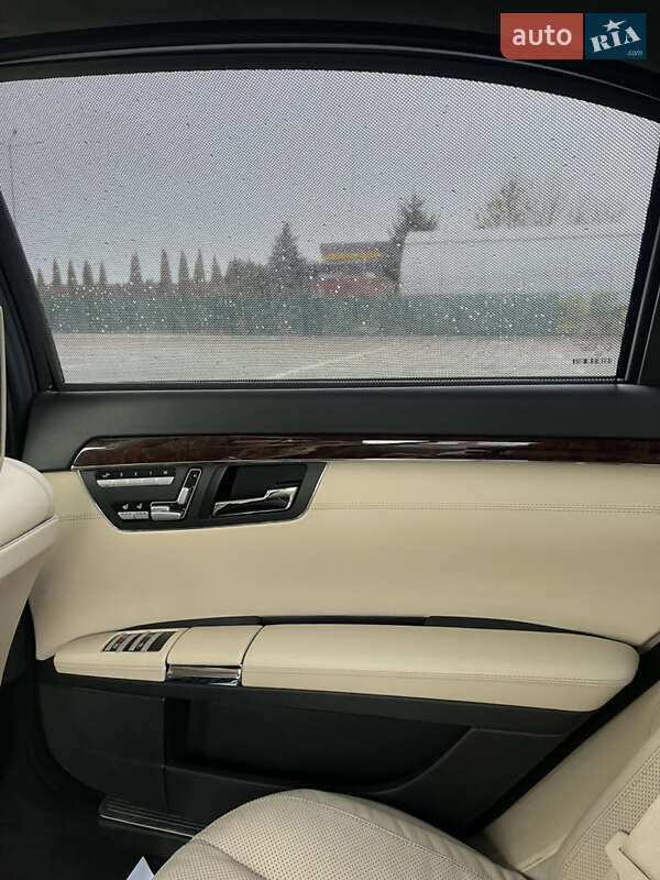 Седан Mercedes-Benz S-Class 2006 в Львове фото 25 Седан Mercedes-Benz S-Class 2006 в Львове