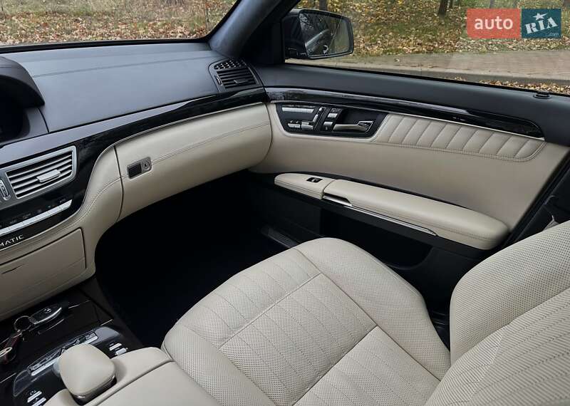 Седан Mercedes-Benz S-Class 2010 в Києві