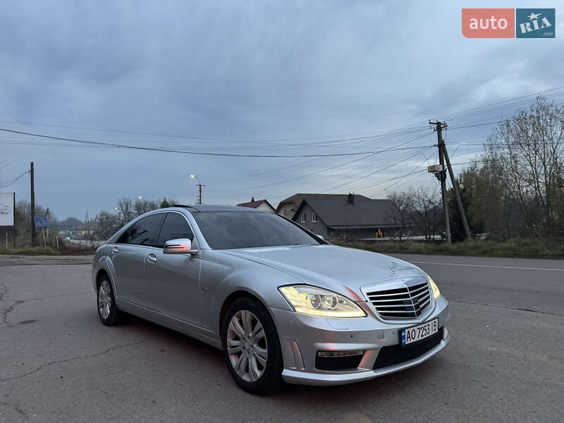 Седан Mercedes-Benz S-Class 2011 в Тячеві фото 3 Седан Mercedes-Benz S-Class 2011 в Тячеві