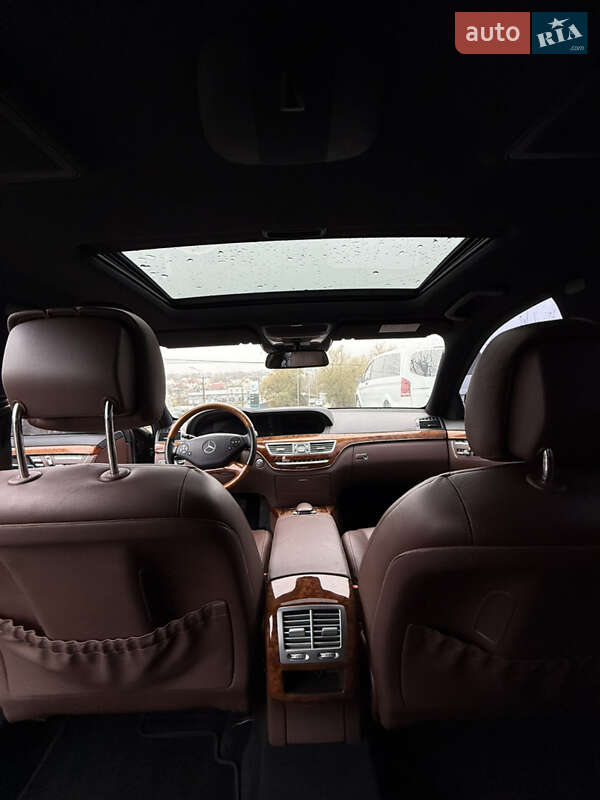Седан Mercedes-Benz S-Class 2010 в Чернівцях фото 34 Седан Mercedes-Benz S-Class 2010 в Чернівцях
