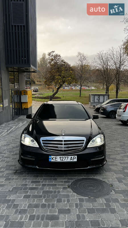 Mercedes-Benz S-Class 2007