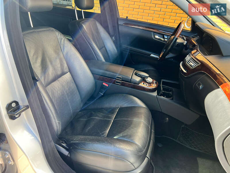 Седан Mercedes-Benz S-Class 2008 в Киеве