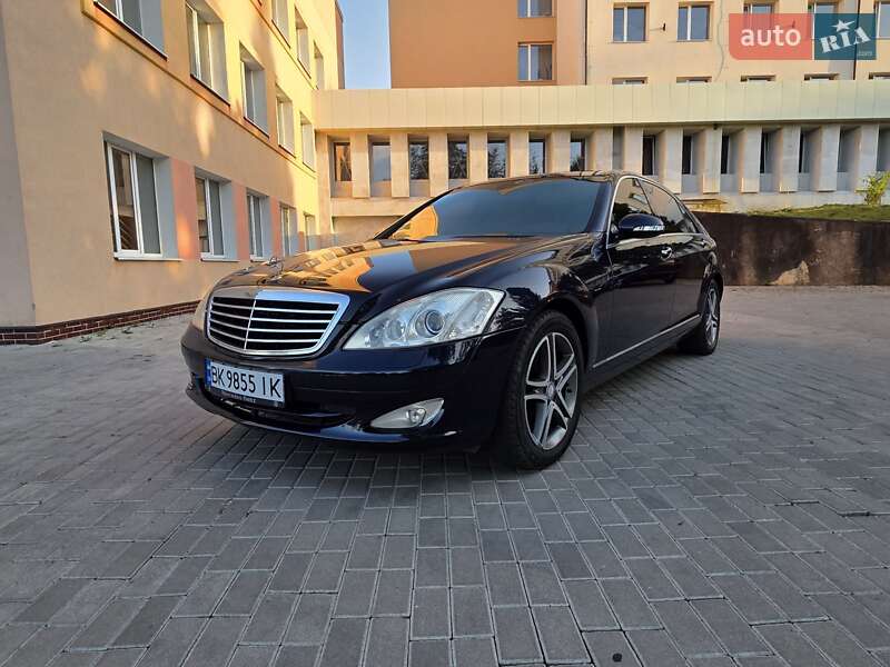 Седан Mercedes-Benz S-Class 2007 в Рівному