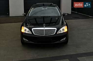 Седан Mercedes-Benz S-Class 2009 в Ивано-Франковске