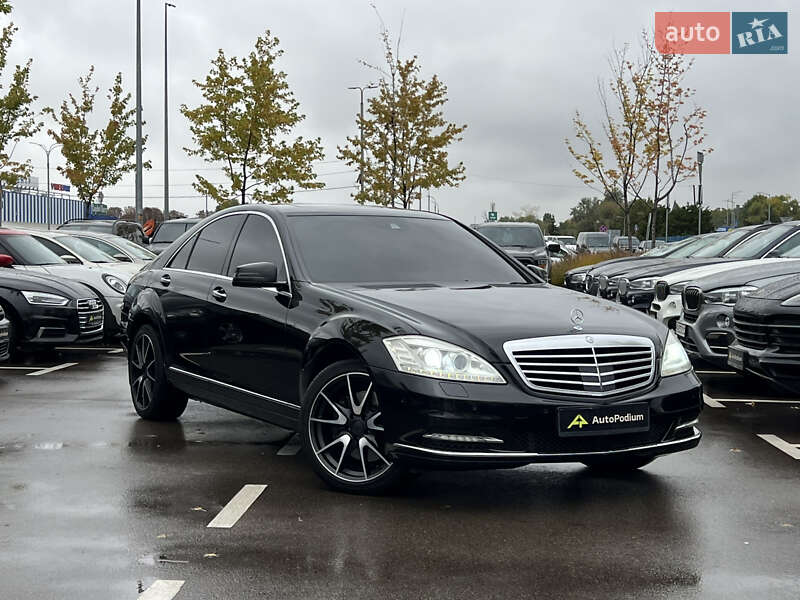 Седан Mercedes-Benz S-Class 2012 в Киеве
