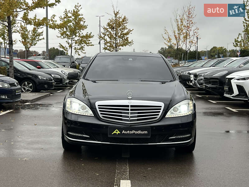 Седан Mercedes-Benz S-Class 2012 в Киеве