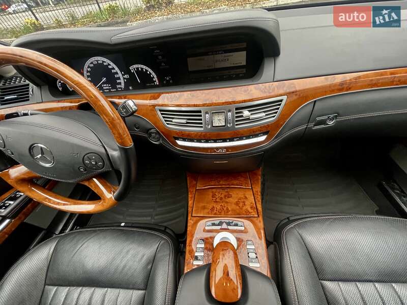 Седан Mercedes-Benz S-Class 2011 в Києві