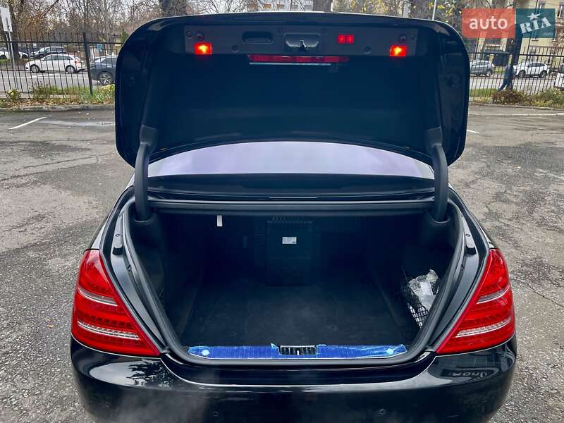 Седан Mercedes-Benz S-Class 2011 в Києві