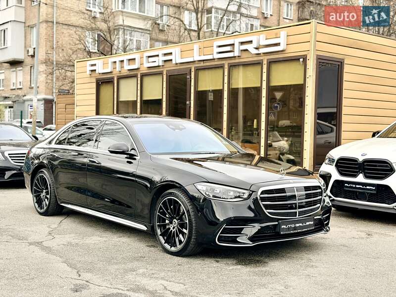 Mercedes-Benz S-Class 2021